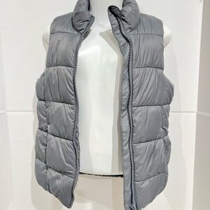 Old Navy Charcoal Puffer Vest